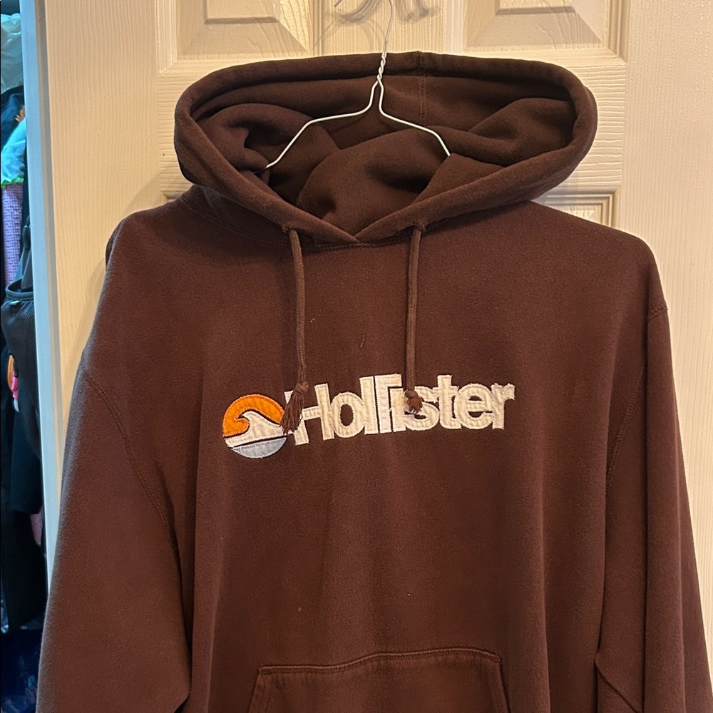 Hollister Men's Chocolate Brown Hoodie